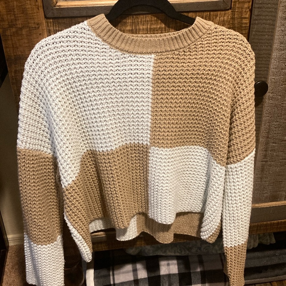 Jessica Simpson knit sweatshirt